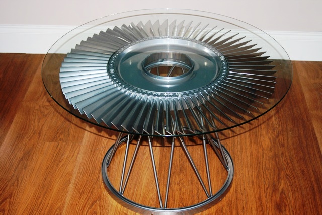 Rolls Royce Fan Blade table large